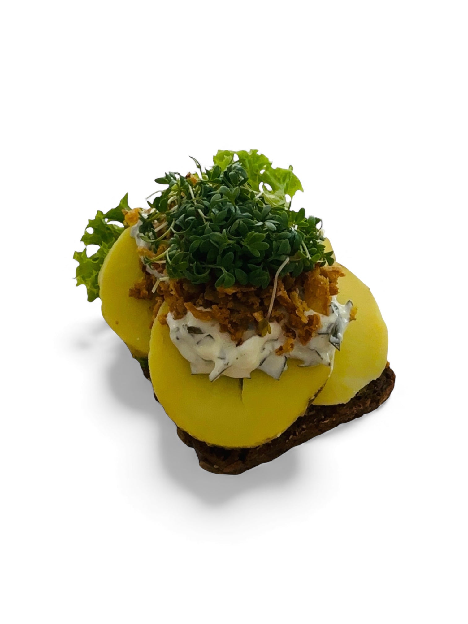 Kartoffel mad med estragon mayonnaise og friteret løg på rugbrød