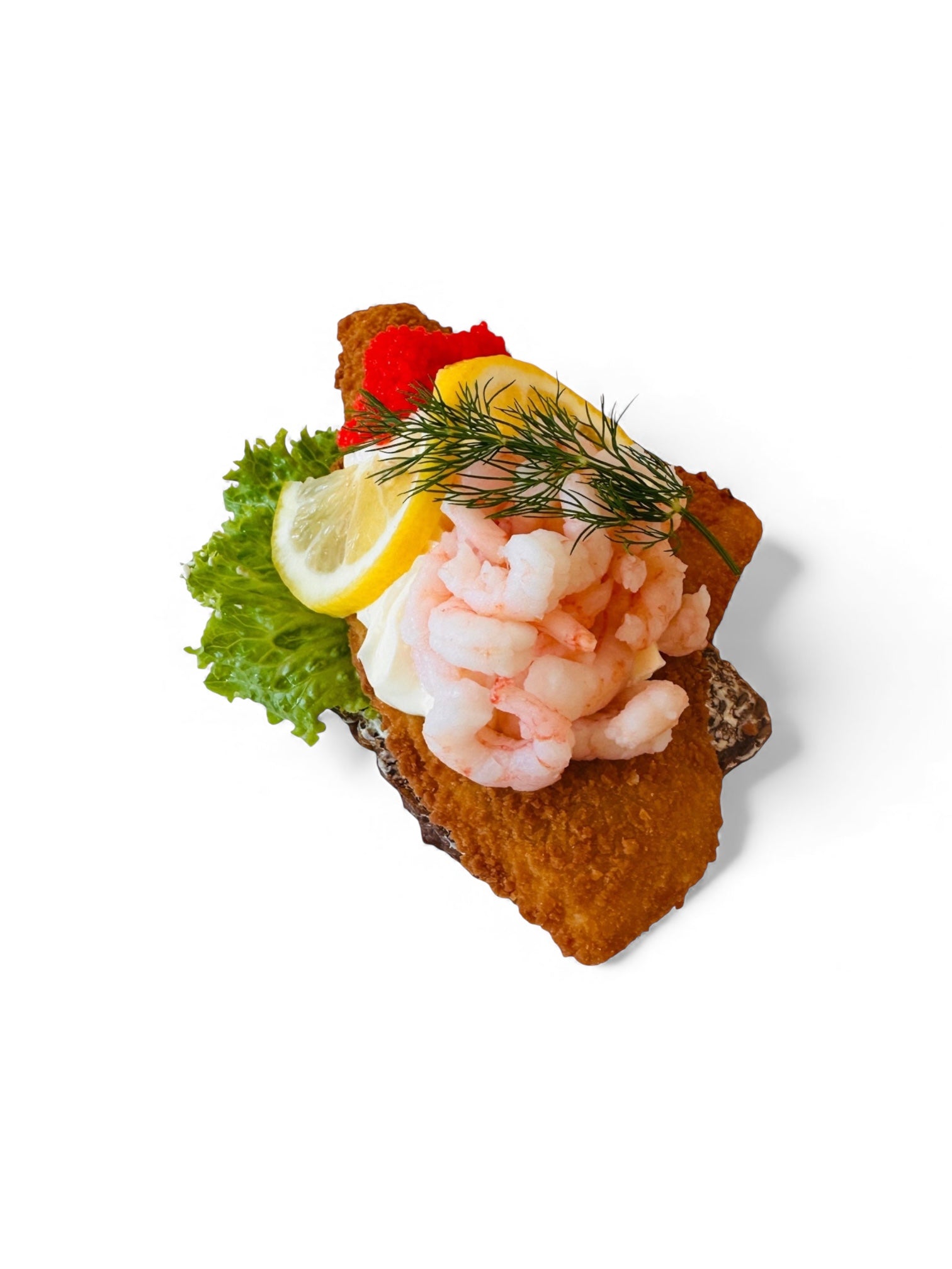 Fiskefilet med mayonnaise, rejer, & rød kaviar samt dild