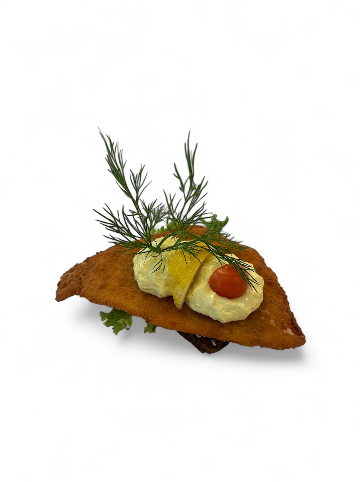 Fiskefilet, remoulade, citron & grønt samt dild